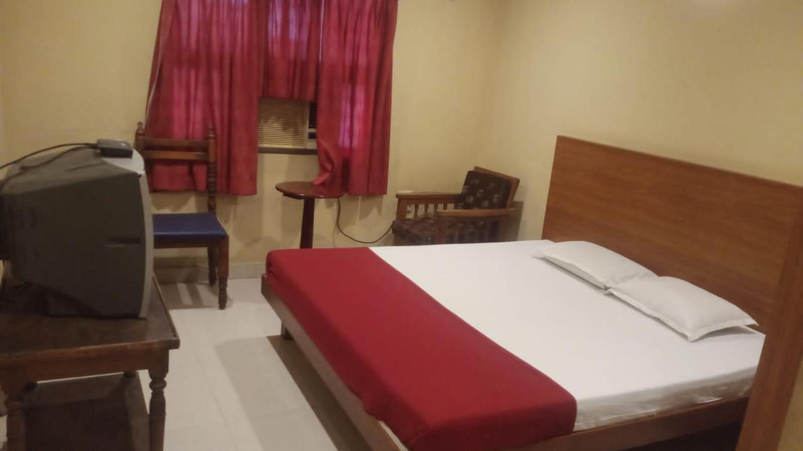 Hotel Soorya International Pondicherry Exterior photo