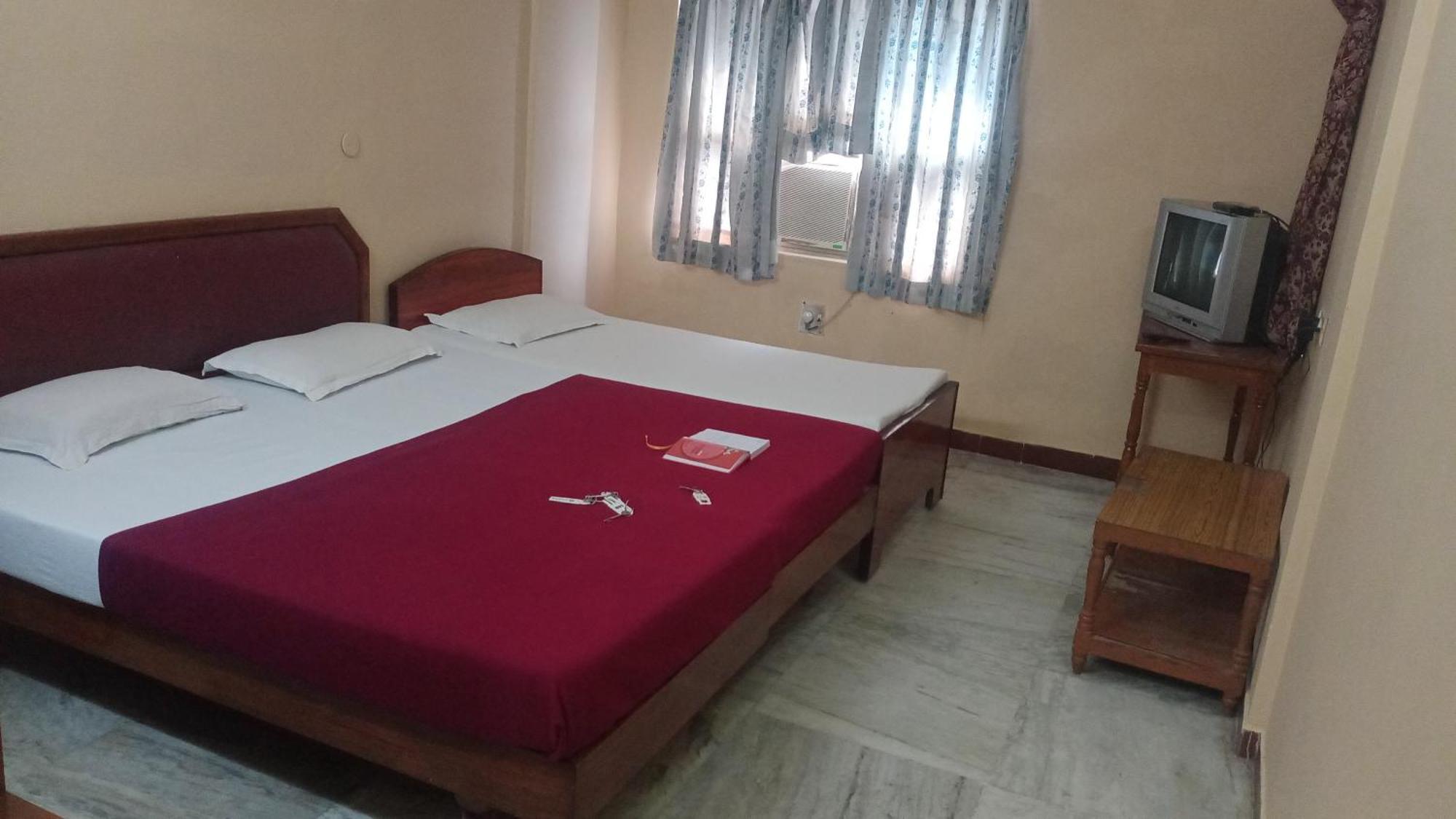 Hotel Soorya International Pondicherry Exterior photo